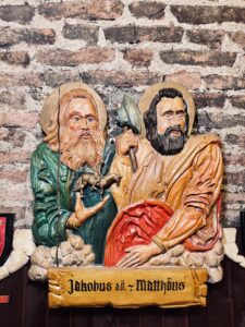 Zwölf Apostelkeller Vienna cellar restaurant