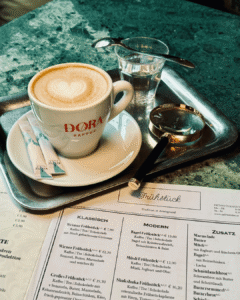 Where to eat before the opera in Vienna