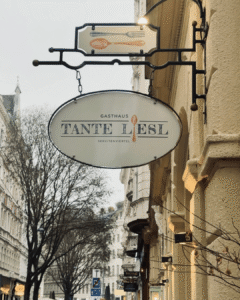 Tante Liesl Vienna