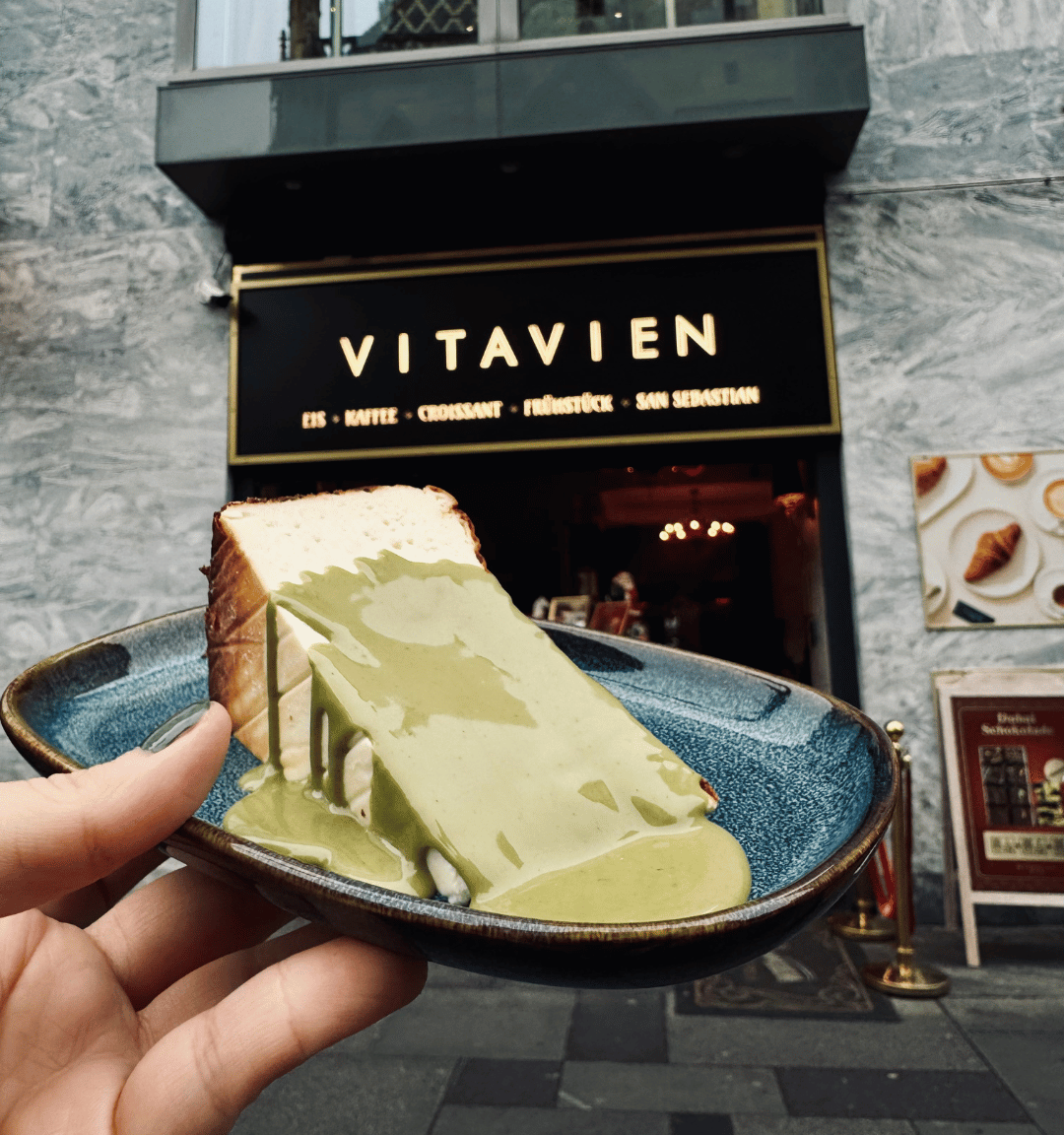 Read more about the article Vitavien: San Sebastian cheesecake in Vienna city centre