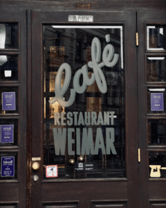 Coffee before the opera in Vienna